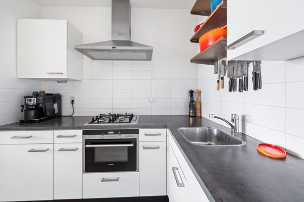 Medium property photo - Bergermeerstraat 109, 2493 XG The Hague